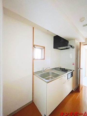 キッチン　写真は別のお部屋です。