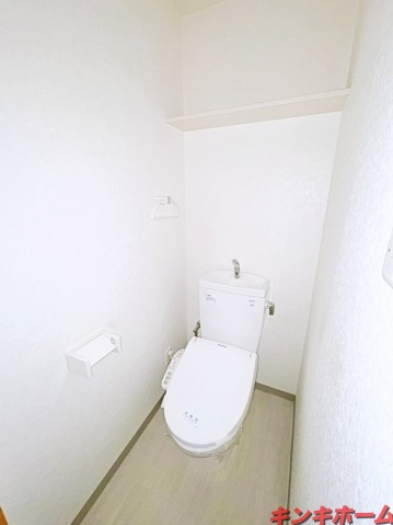 トイレ　写真は別のお部屋です。