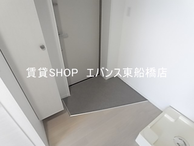 rapa船橋の玄関写真