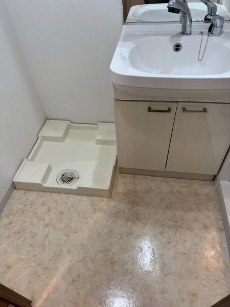 洗面設備　同物件別部屋写真