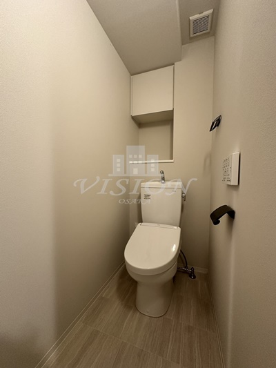 地下鉄堺筋線 長堀橋駅 徒歩3分 15階建 築1年のトイレ写真