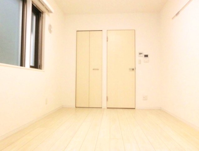 ピアコートTM大山弐番館の居間写真