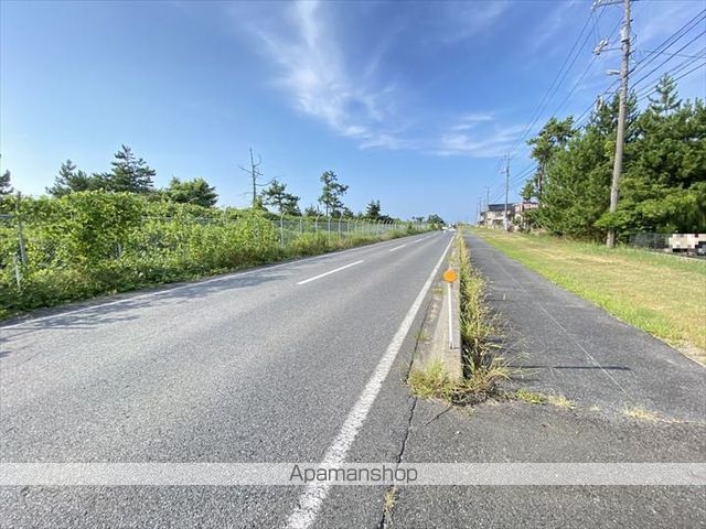 その他　前面道路（その他）まで0m
