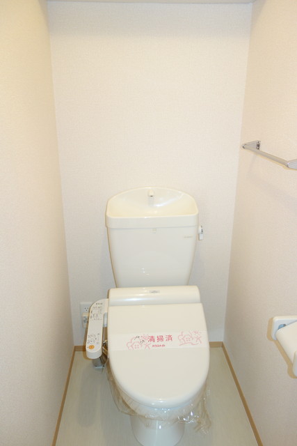 トイレ　洗浄機能付便座