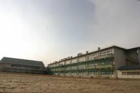 中学校　福島市立信陵中学校（中学校）まで1030m