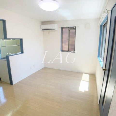 居室・リビング　洋室のお部屋です。