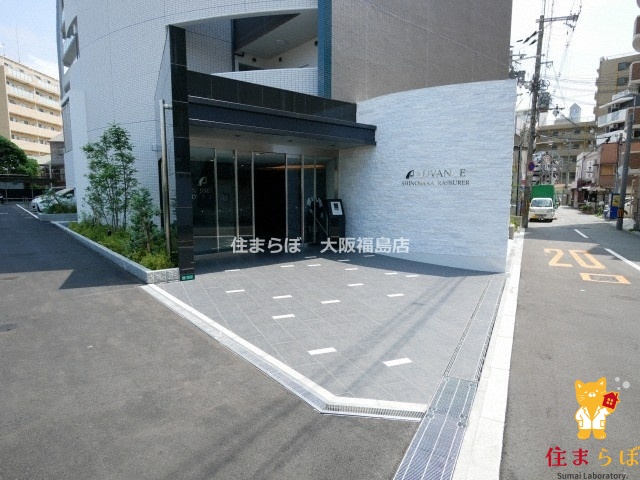 エントランス　共用部の印象も大切に