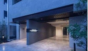 エントランス　建物の内部です