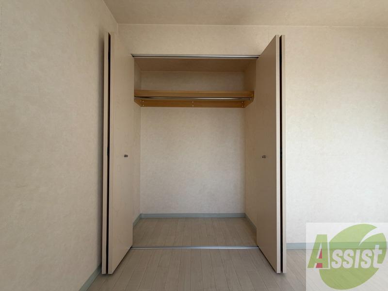 収納　収納もバッチリあるのでお部屋が片付きますよ！