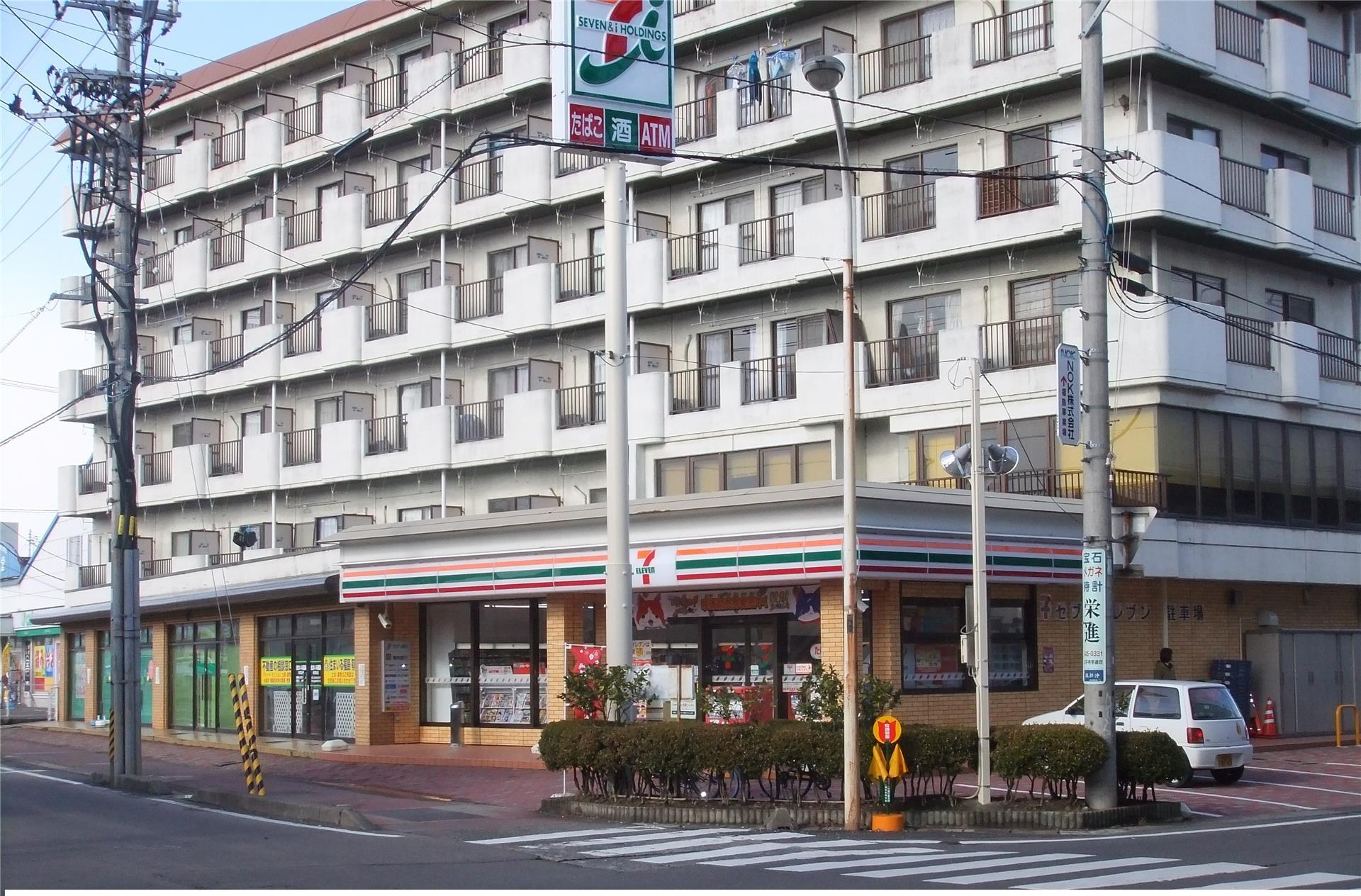 コンビニ　セブンイレブン南福島店（コンビニ）まで1056m