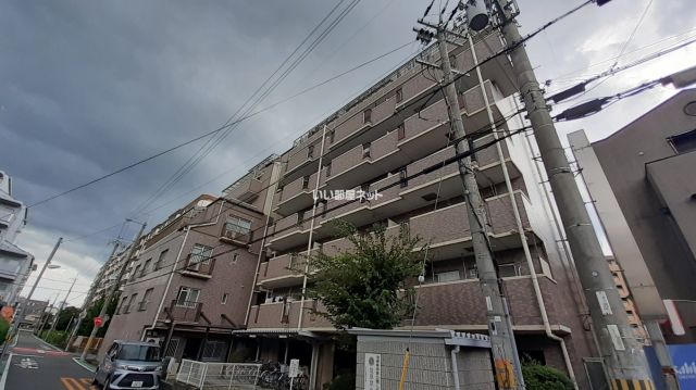 【コスモ橿原神宮前の建物外観】