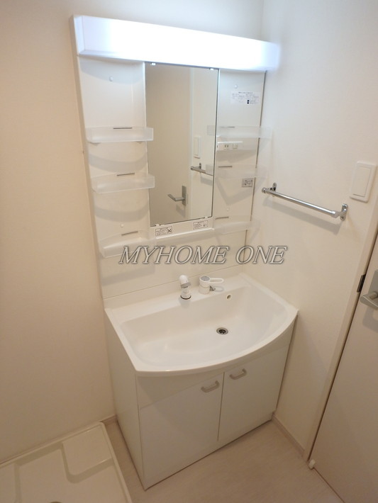 洗面設備　洗髪洗面化粧台