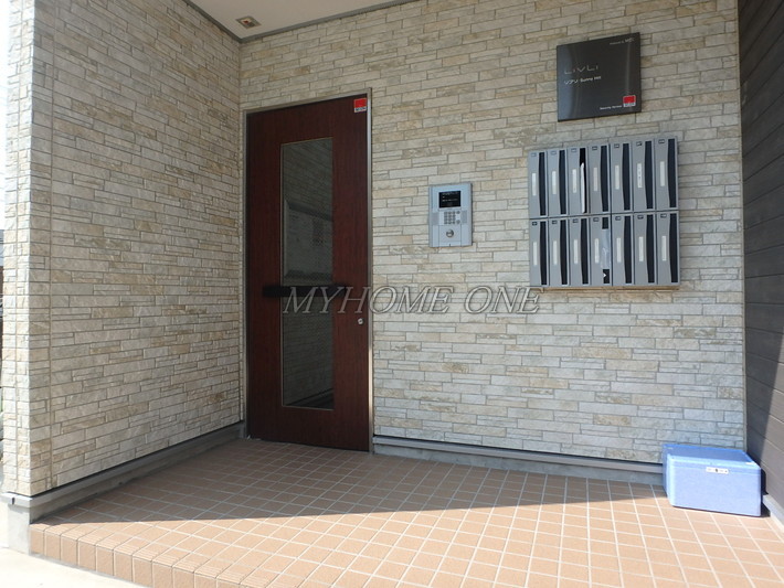 エントランス　エントランス