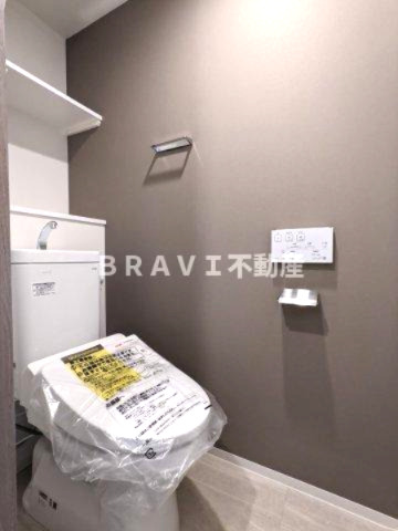 トイレ　【コンフォリア・リヴ北久宝寺Q】トイレ