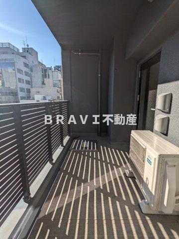 バルコニー　【コンフォリア・リヴ北久宝寺Q】日当たりの良いバルコニー