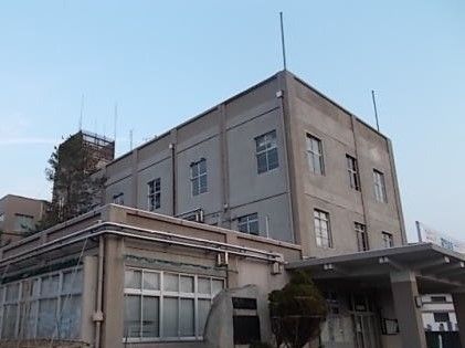 【新潟市北区嘉山のアパートの役所】