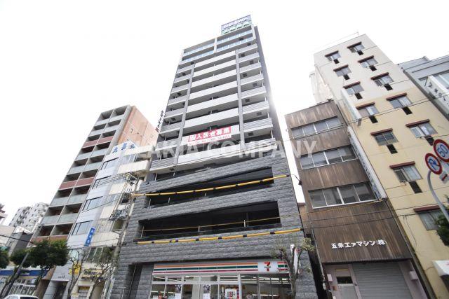 【大阪市天王寺区玉造本町のマンションの建物外観】