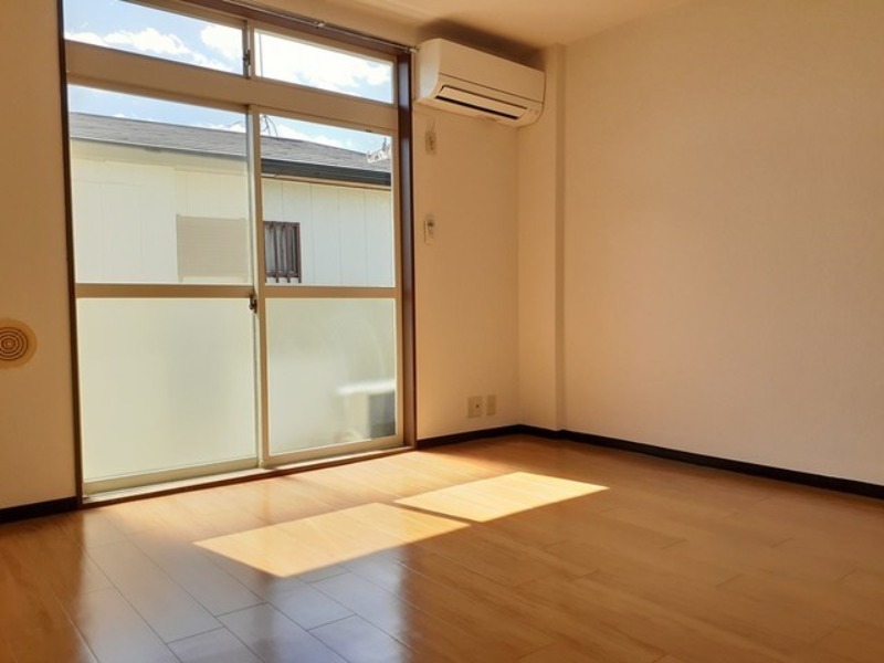 居室・リビング　図面と現状に相違がある場合には現状を優先