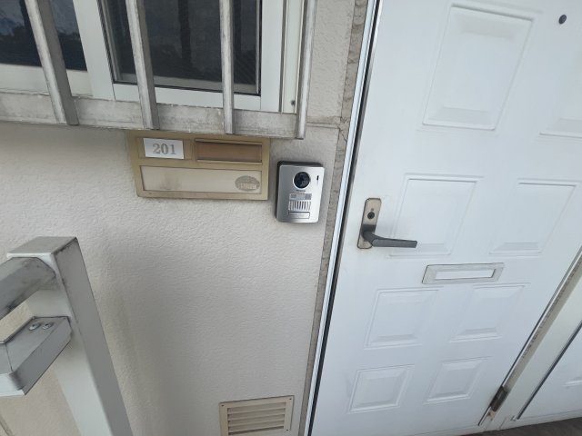 セキュリティ　モニター付きインターホン