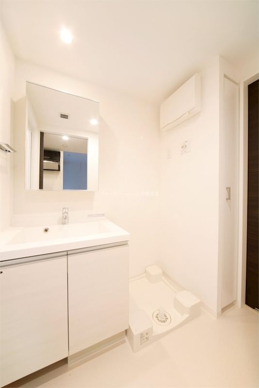 洗面設備　《見学予約受付中》シリーズ型レジデンスマンション！