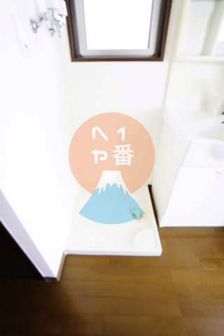 洗面設備　洗濯機置き場