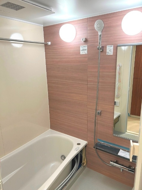 バス・シャワールーム