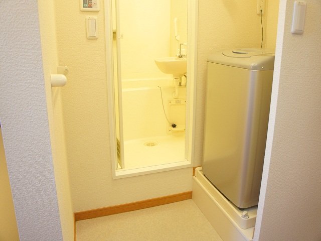 その他　脱衣スペースもあります♪