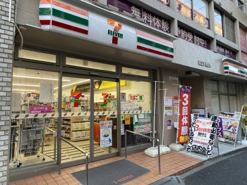 コンビニ　セブン-イレブン 品川南大井６丁目店（コンビニ）まで588m