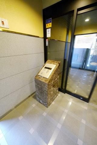 エントランス　★オートロックで安心を掛ける★