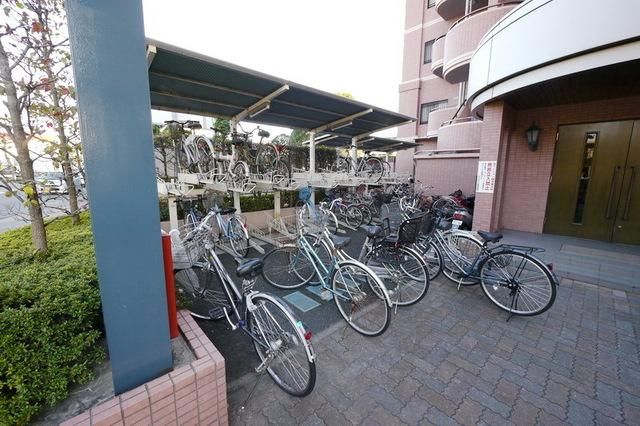 その他共有部分　★屋根付き駐輪場★