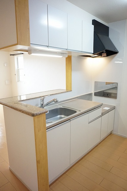 キッチン　人気の対面式です。