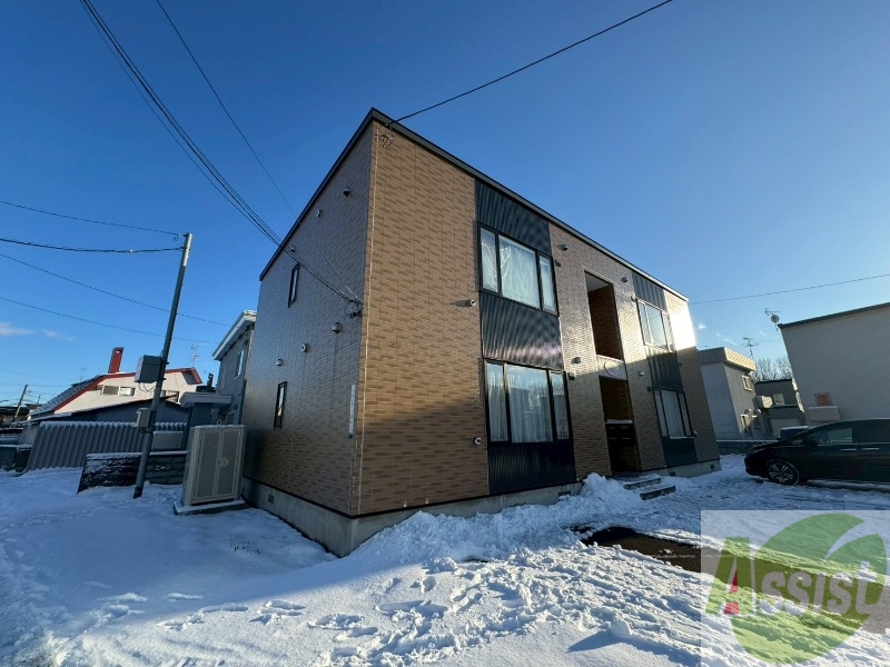 建物外観　札幌市北区屯田３条「アイリス」