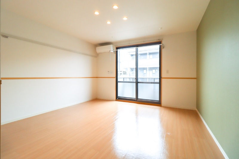 居室・リビング　図面と現状に相違がある場合には現状を優先