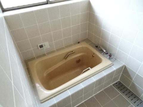 バス・シャワールーム　バス