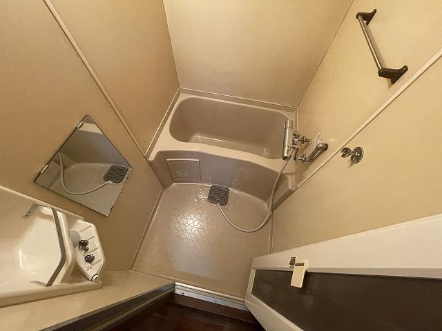 バス・シャワールーム　浴室