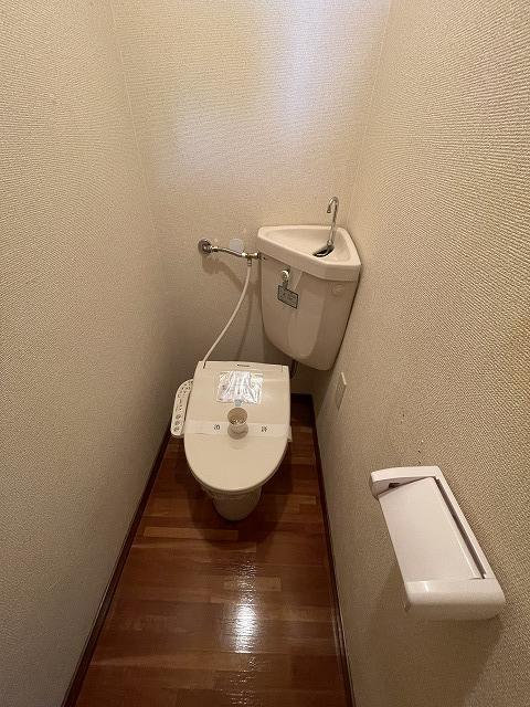 トイレ　トイレ