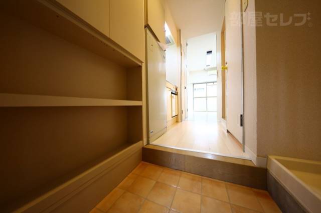 玄関　４０５号室