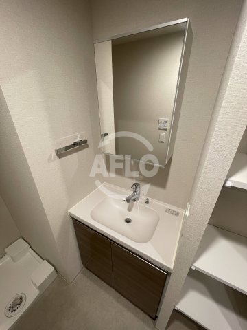 洗面設備　リビオメゾン新大阪　独立洗面台