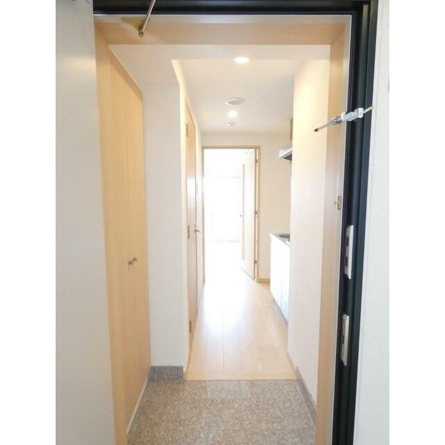 玄関　（別タイプ参考写真）ＩＬ　ＭＥＺＺＯ　ＤＩ　ＴＯＫＹＯ，ＵＮ