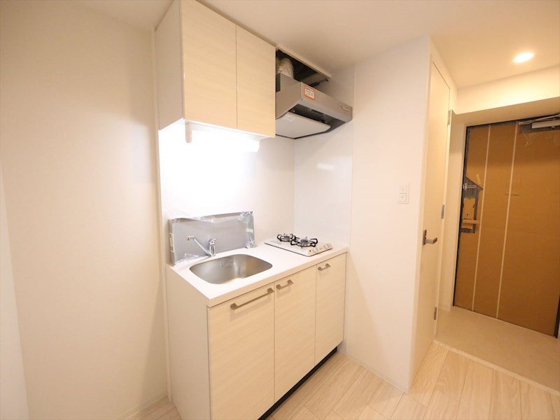 キッチン　システムキッチン（ガス2口コンロ付）