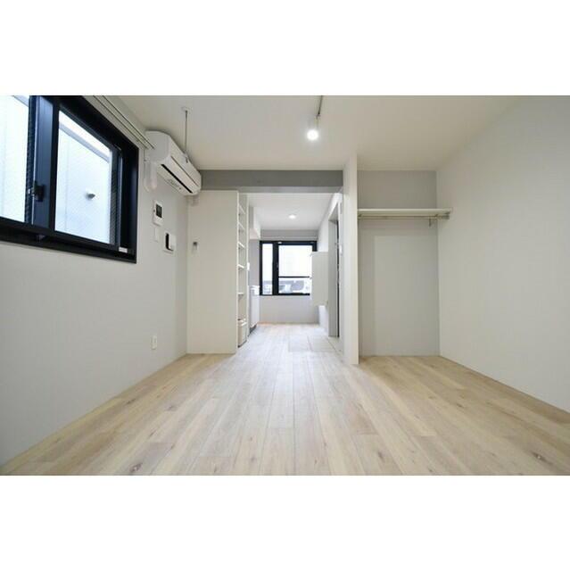 居室・リビング　?