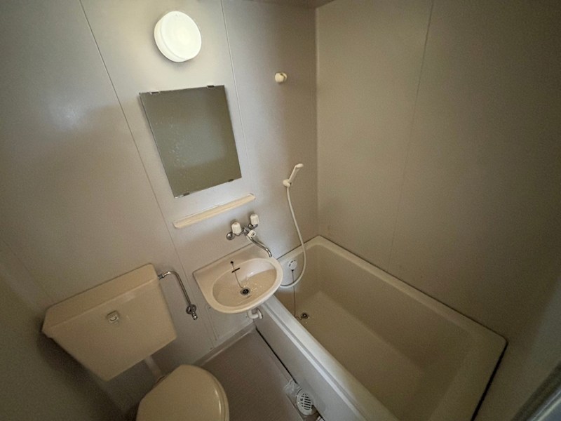 バス・シャワールーム　別室参照