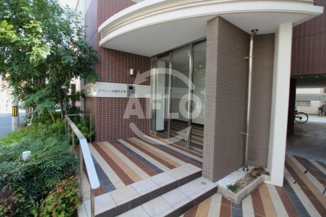 エントランス　アベニール四天王寺　エントランス