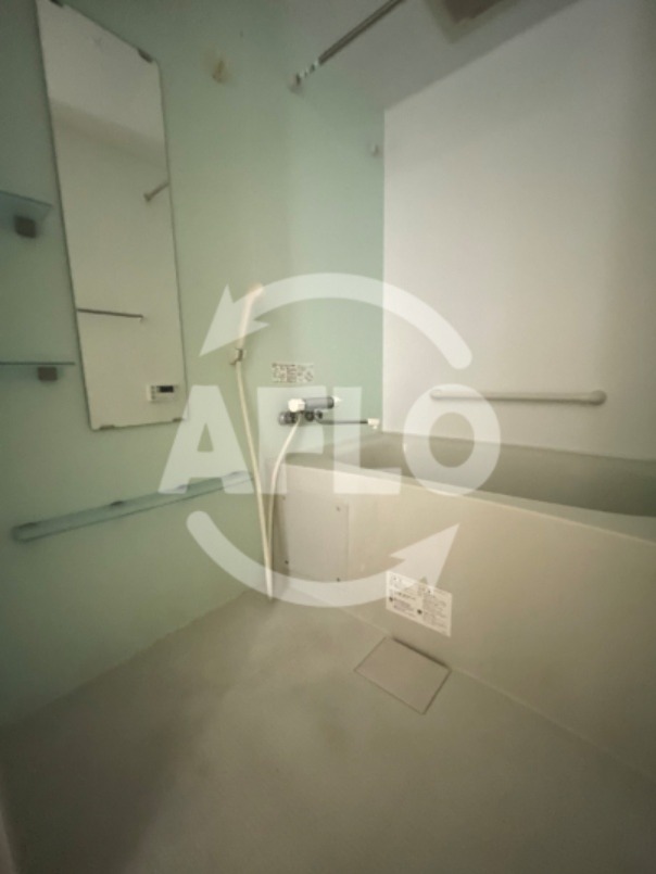 バス・シャワールーム　クローバー・グランデ長居公園　浴室