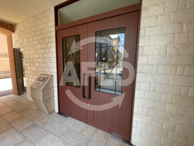 エントランス　クローバー・グランデ長居公園　エントランス