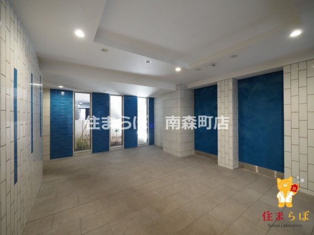 エントランス　「暮らしの設計図は、ここから始まります。」