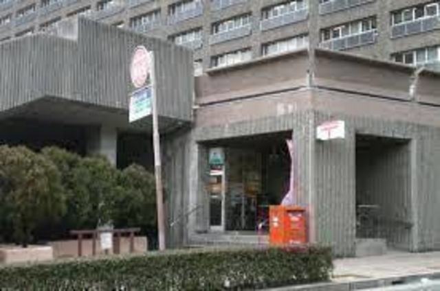 郵便局　兵庫県庁内郵便局（郵便局）まで1048m