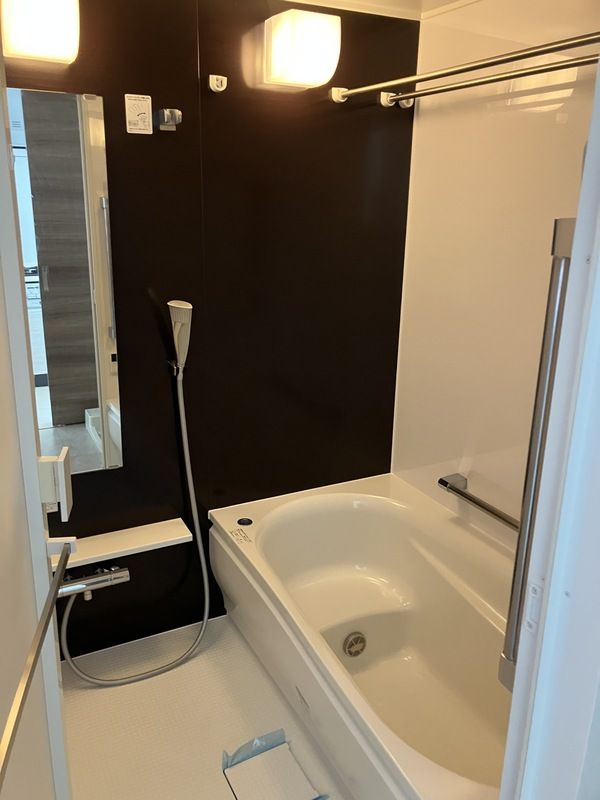 バス・シャワールーム　バス