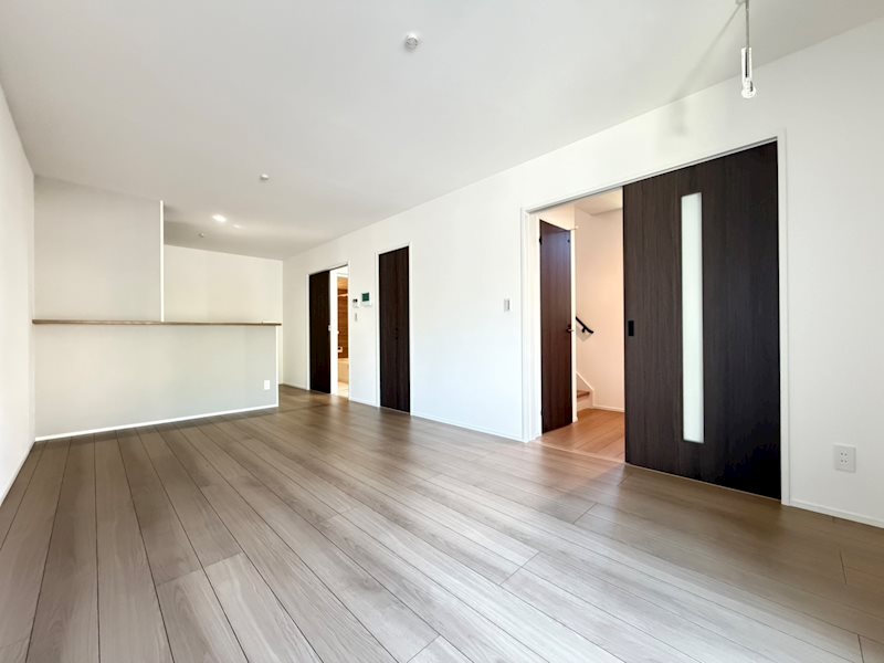 居室・リビング　※イメージ。同シリーズの別棟の写真です。