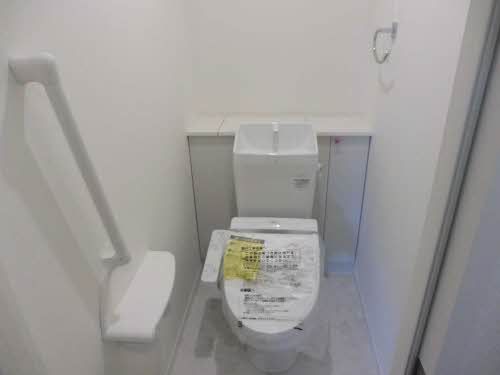 トイレ　トイレ